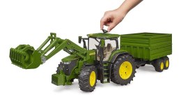 Traktor John Deere 7R 350 z ładowaczem i przyczepą BRUDER