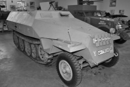 ITALERI Sd.Kfz.251/1 Aus f.D Italeri